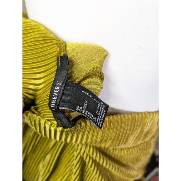 Green F21 Plisse Pants - Picture 4 of 5